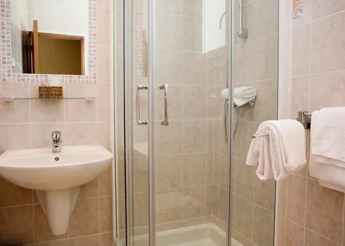 Les Orangers 酒店 2*