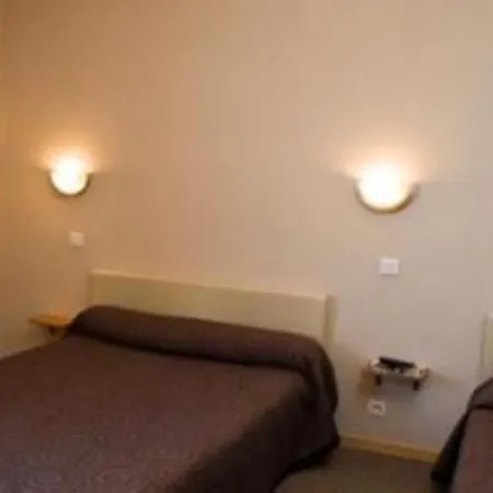 Ξενοδοχείο Les Orangers 2*