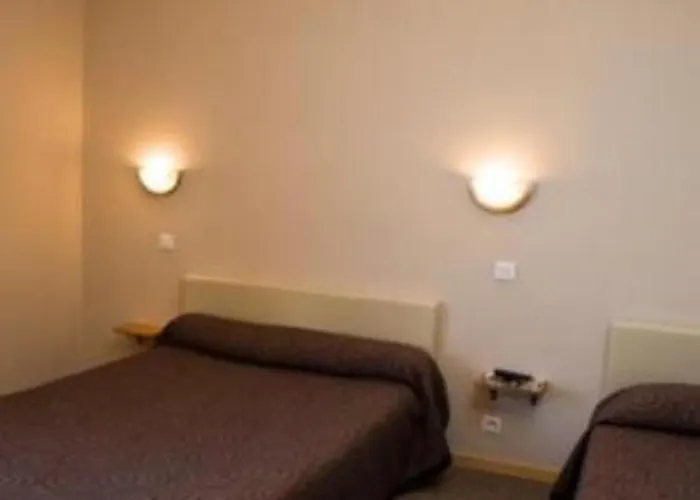 Hotel Les Orangers 2*