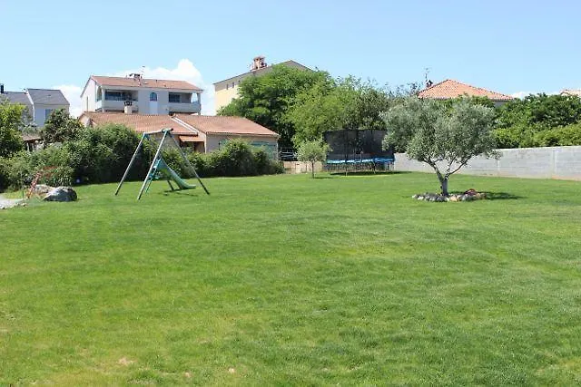 Les Orangers Hotel